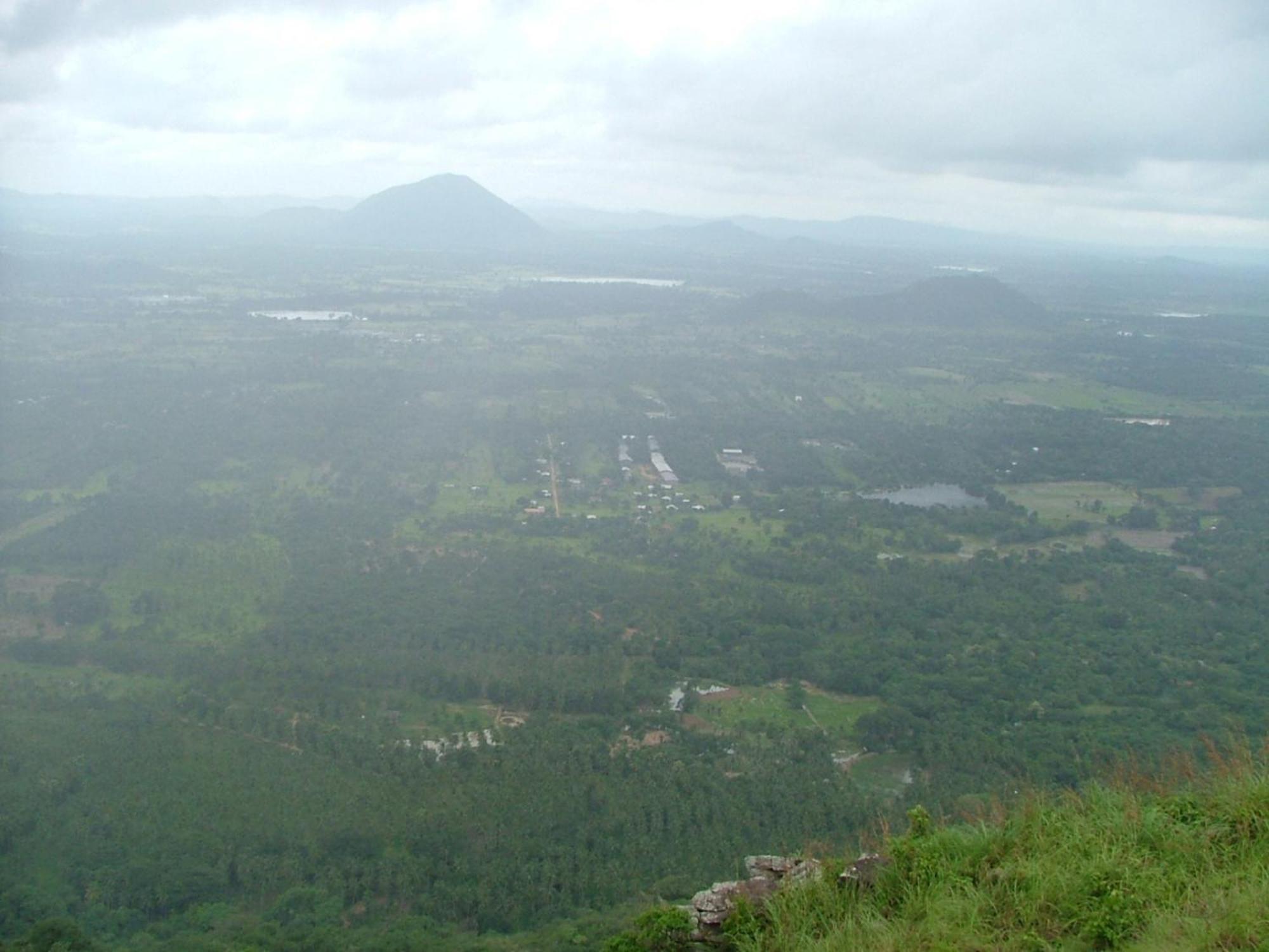 Raintree Dambulla Exterior foto